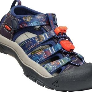 NIB - KEEN Kids' Newport H2 Closed Toe Water Sandal - Smokey Bear - Sz 9